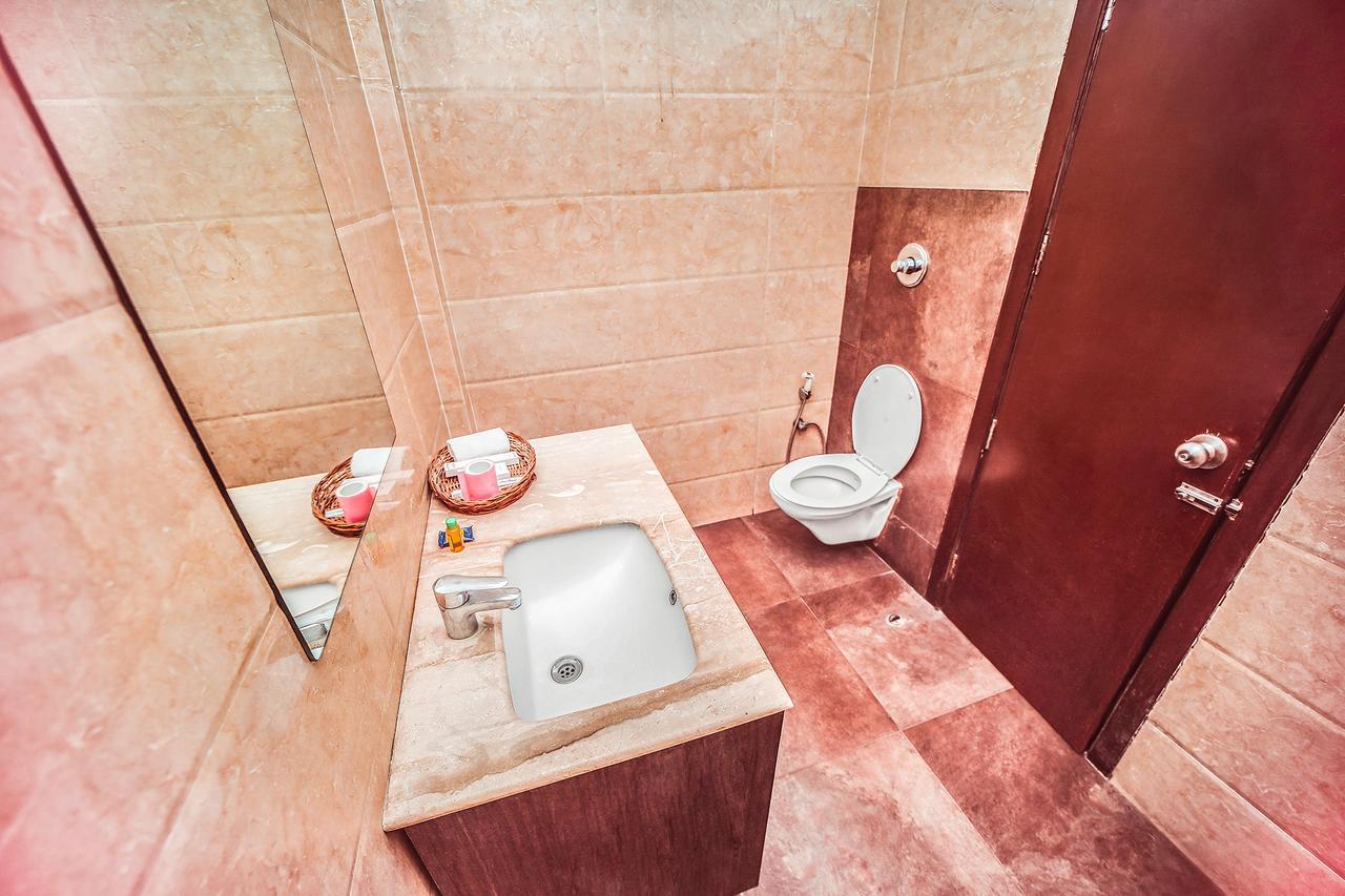 Fabhotel Basera Amritsar Exteriör bild