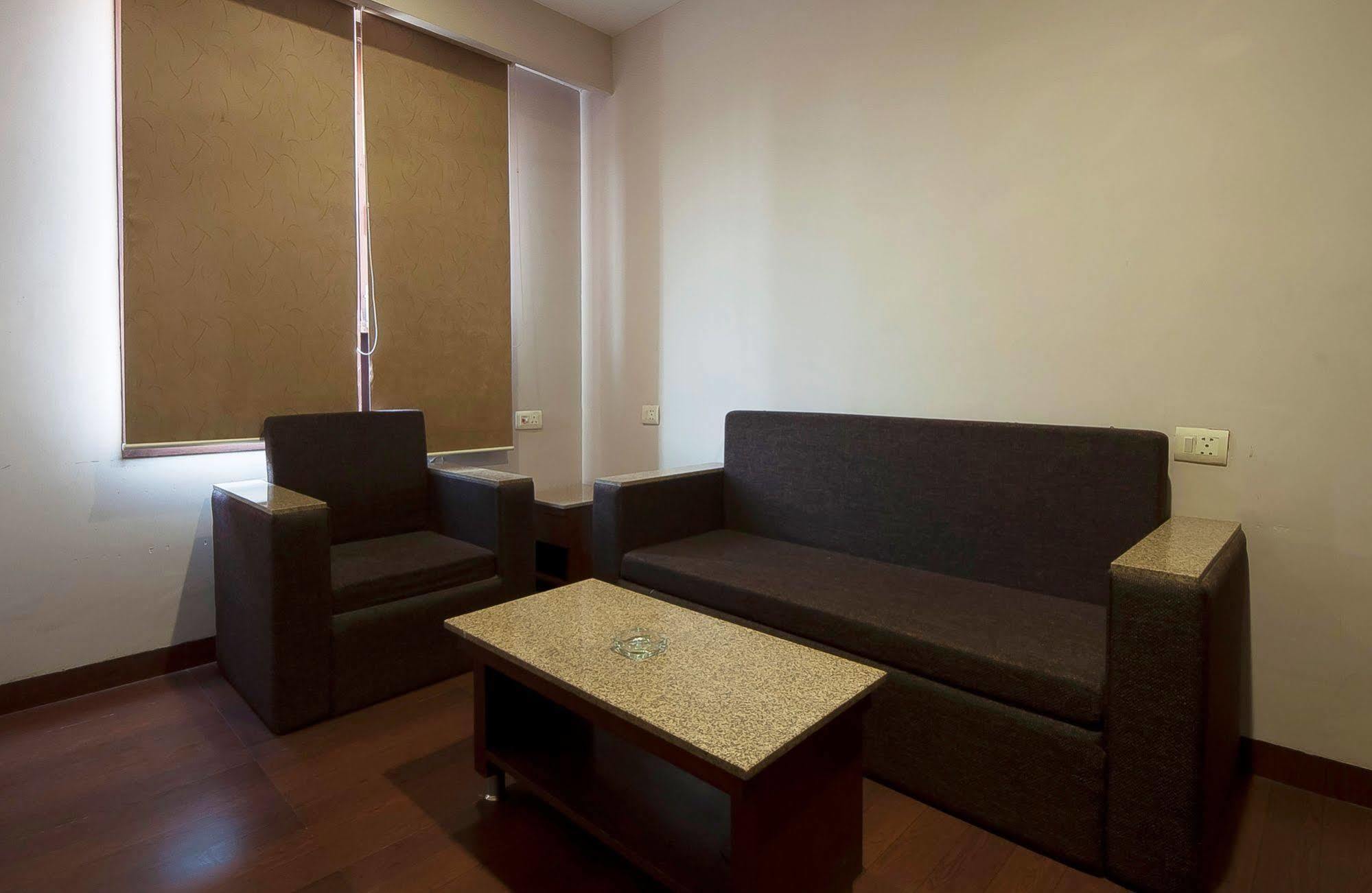 Fabhotel Basera Amritsar Exteriör bild